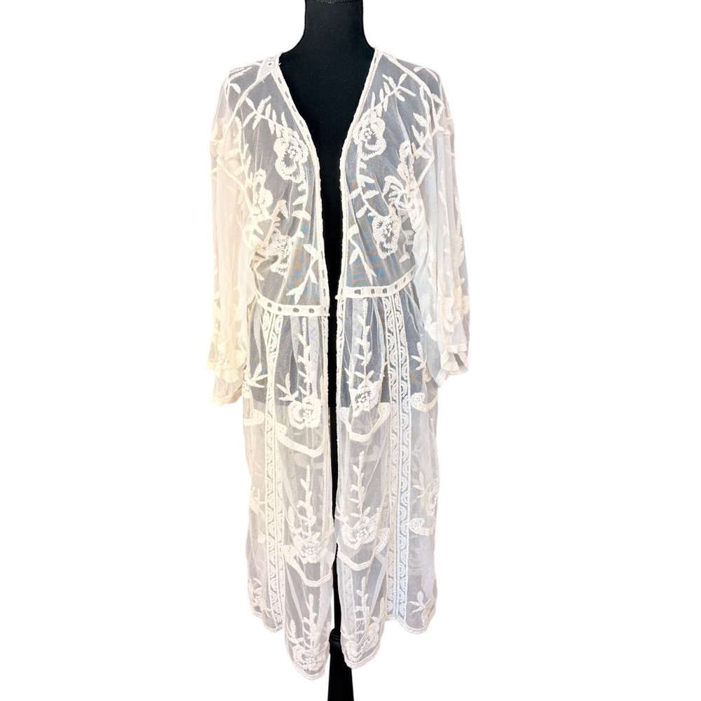 LC Lauren Conrad Ivory Floral Embroidered Lace Bridal Kimono Duster One Size